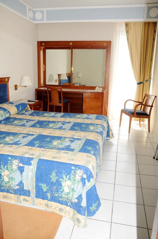 Hotel Olympia Palace Olümpia Kültér fotó