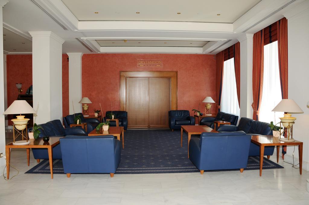 Hotel Olympia Palace Olümpia Kültér fotó