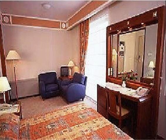 Hotel Olympia Palace Olümpia Szoba fotó